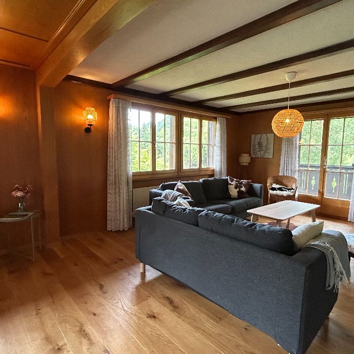 FEWOlution Ferienwohnung Chalet Finkenwiese ganzes Haus Zweisimmen