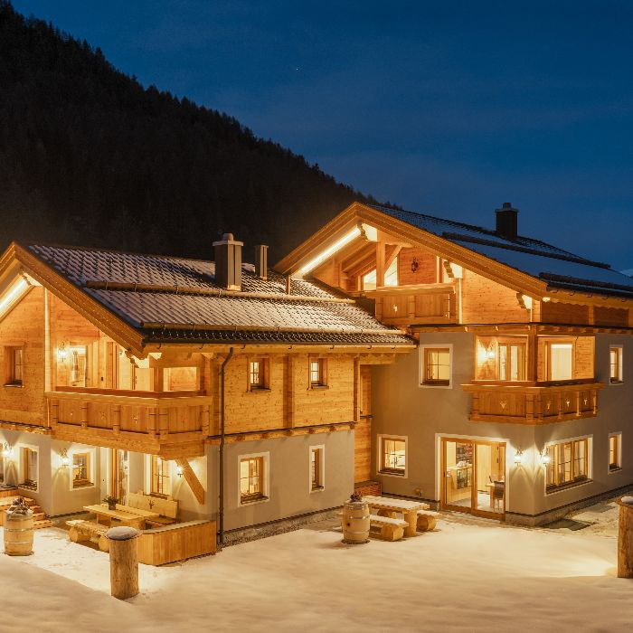 Ferienwohnung Engadin-Chalet, Luxus am Berg Bever FEWOlution
