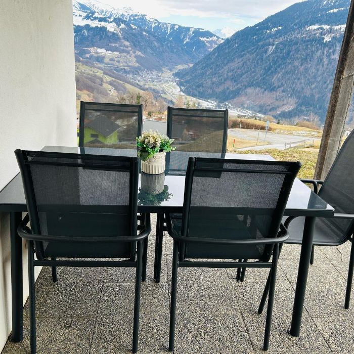 Ferienwohnung Flensa-Ferienwohnung Seewis Dorf FEWOlution