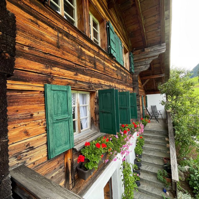 FEWOlution Ferienwohnung Alpenchalet Haldeli, 2. Stock Gstaad