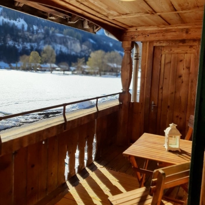 Ferienwohnung Burgbühler Guesthouse Lenk FEWOlution