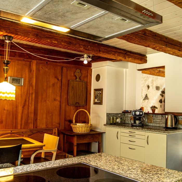FEWOlution Ferienwohnung Onkel Toms Hütte Glarus